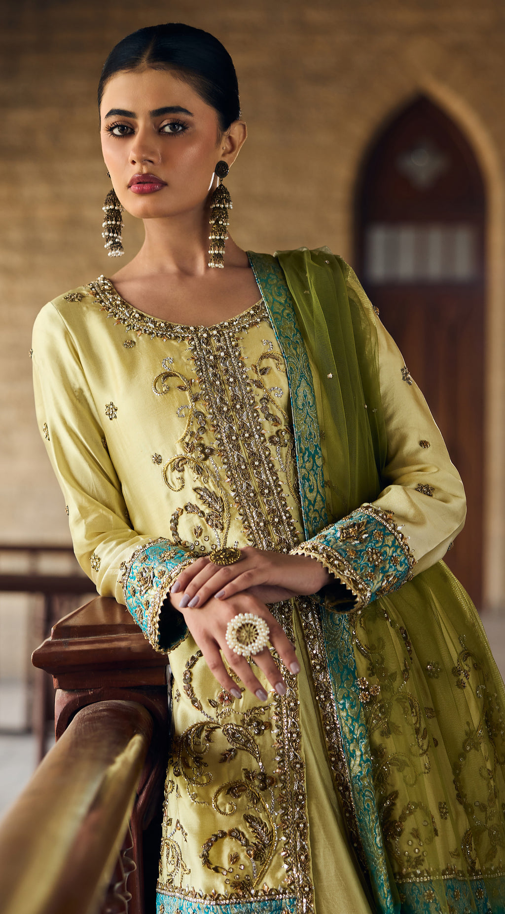 Aveline – Haniya Maison Formal – view 3